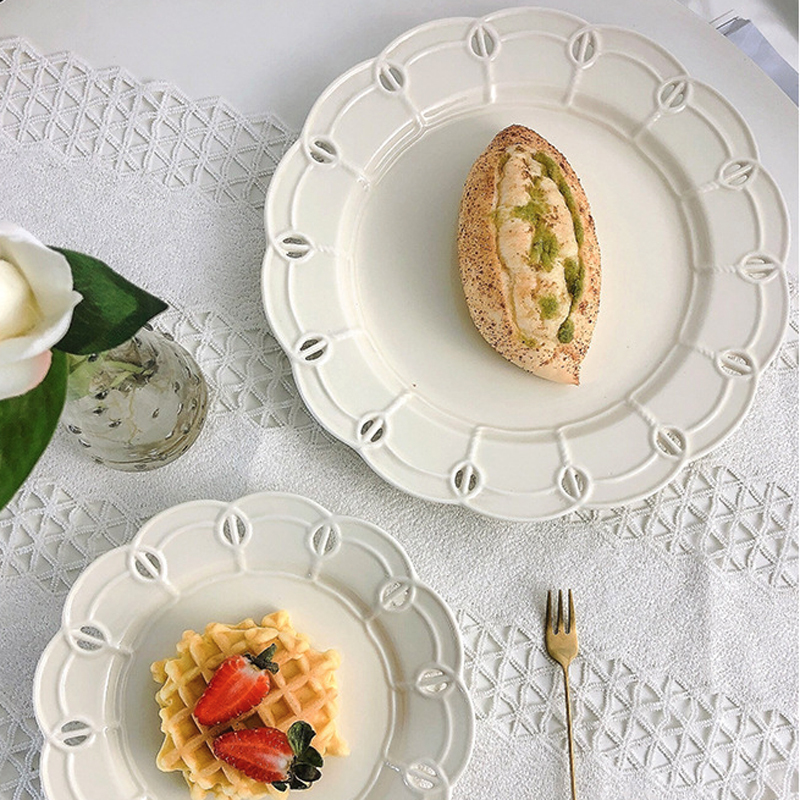 French Style Vintage White Snack Plates Ceramic Embossed Dessert Bread Trays Cake Dishes Bridal Shower Wedding Party Tablewares