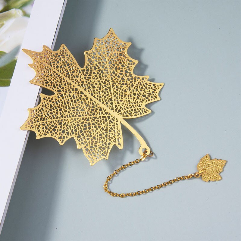 1PC Chinese Style Retro Hollow Metal Bookmark Maple Leaf Vein Fringed Pendant Apricot Leaf Bookmark Stationery: F