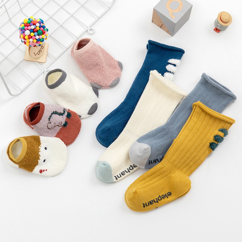 Chaussettes pour enfants, chaussettes de sol épaisses pour bébés, antidérapantes et chaudes, en Tube, pour garçons et filles, collection automne et hiver