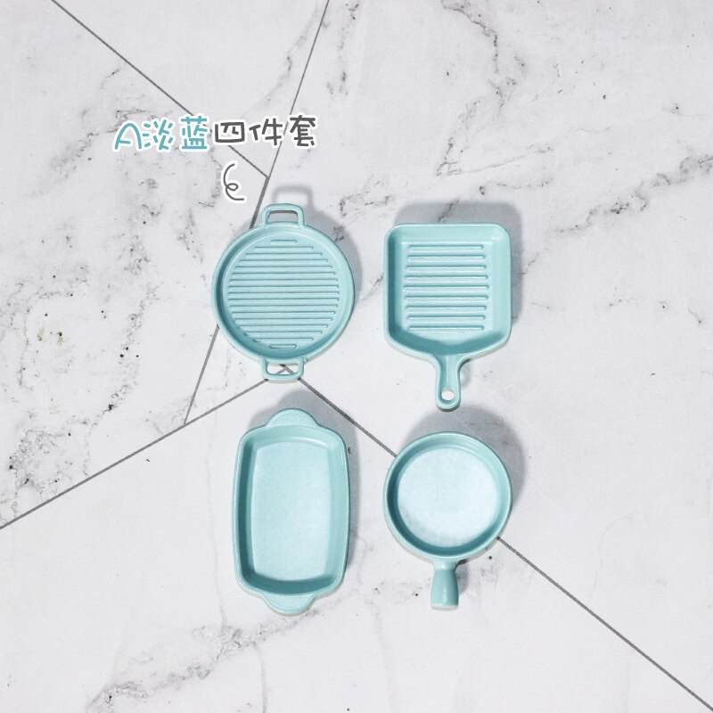 Nuovo 1:12 miniatura casa delle bambole mini Giapponese Piatto Piatto di Bistecca giocattolo modello della decorazione Macaron piatto piatto piatto di bistecca bambini collezione di articoli da Regalo: 4pezzi blu