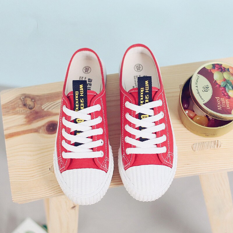 Chinela – chaussures en toile sans lacets pour femmes, semi-pantoufles d'été, baskets blanches plates en Vogue