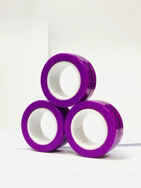 Anillos magnéticos Fidget Toy para adultos, Idea TDAH Ansiedad Juego de juguetes magnéticos Fidget Spinner Anillos para aliviar, para adolescentes: Morado