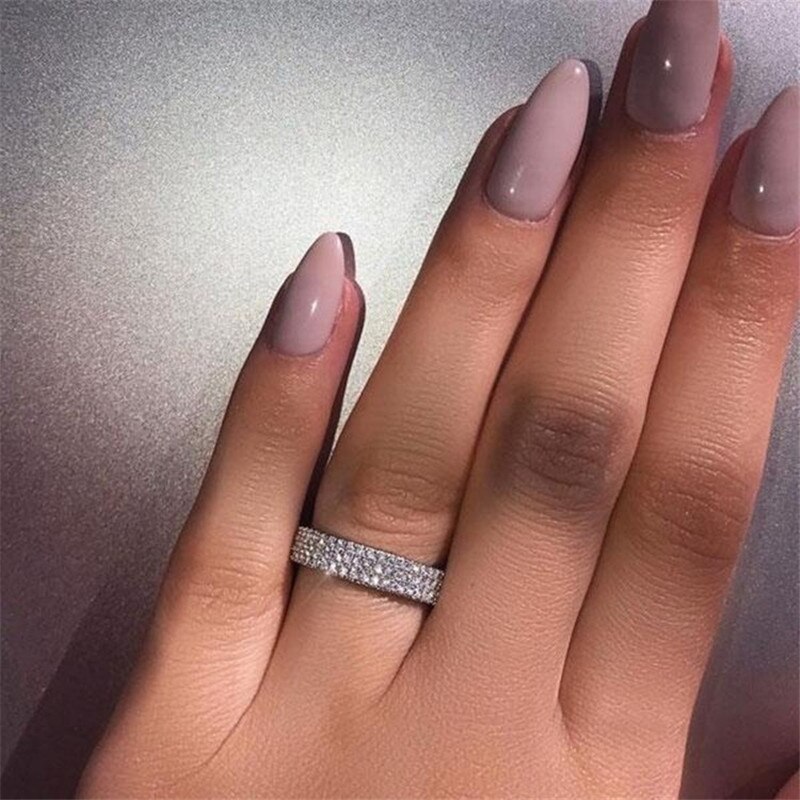 Prachtige Drie Rijen Van Kristallen Vrouwen Ring Voor Engagement Party Bruiloft Sieraden Hand Accessoires Size 5-12