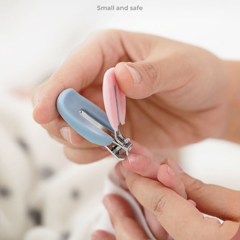 5 Teile/satz Baby Nagel Knipser 5 in 1 Sicherheit Baby Pflege Bausatz Schere Pinzette Nagel Datei Ohr Wachs Entfernung Werkzeug mit LED-Licht