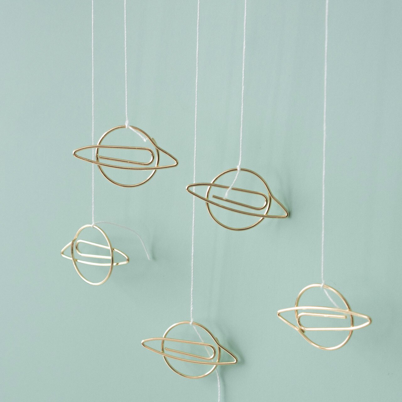 Tutu 10 stk/parti søde metal papirklip stjerne tegnefilm ringbind klip kawaii planet bogmærke memo klip brevpapir  h0517