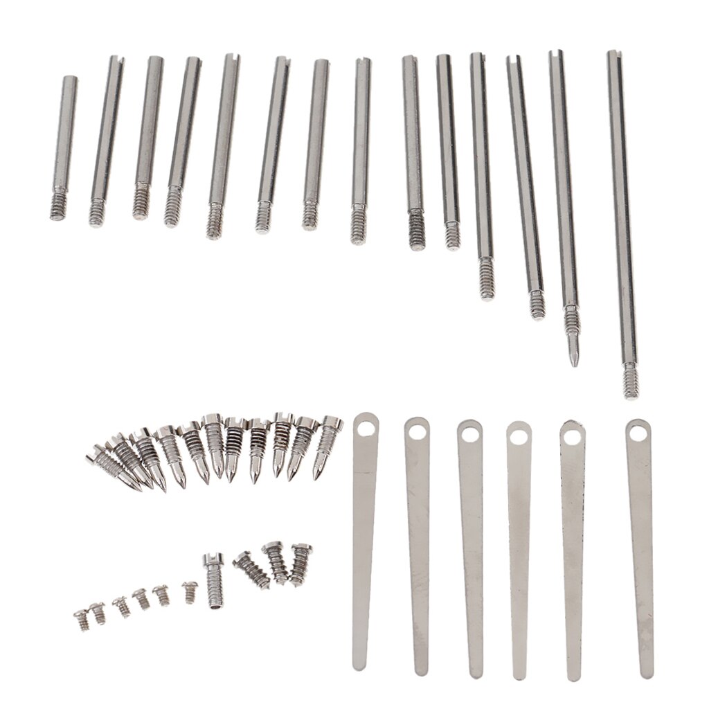 Set aus klarinettenreparaturwerkzeug, klappenrollen, klarinettenfedern und befestigungsschrauben