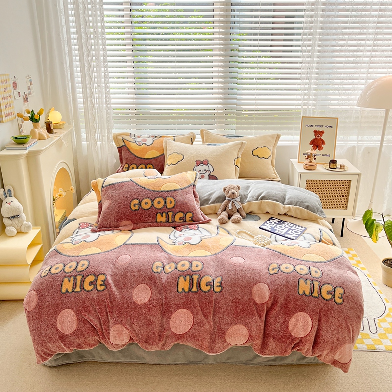 Cute Panda Milk Velvet Duvet Cover Boys Girls Bedroom Decor Cartoon Animal Bedding Autumn and Winter Soft Warm Comforter Cover: Ivory