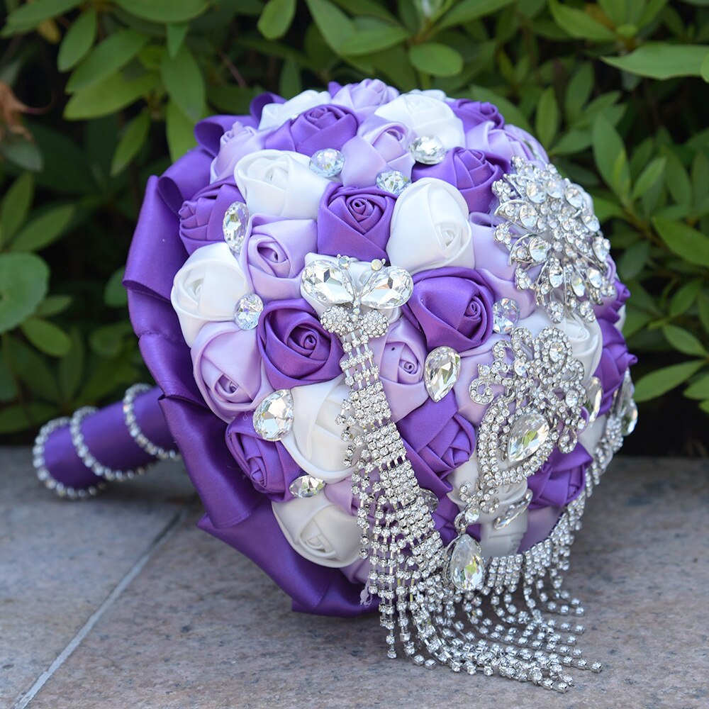 Tassel Diamond Wedding Bouquet White Ivory Pink Burgundy Crystal Silk Rose Wedding Flowers Bouquet De Mariage Bridal Bouquets: Purple