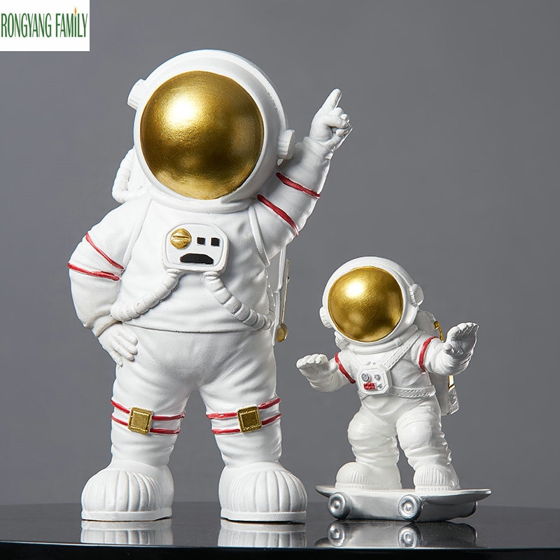 Nordic Astronaut Standbeeld Thuis Desktop Decor Karakter Sculptuur Kosmonaut Hero Kantoor Miniaturen Model Creatieve Figuur Beeldjes