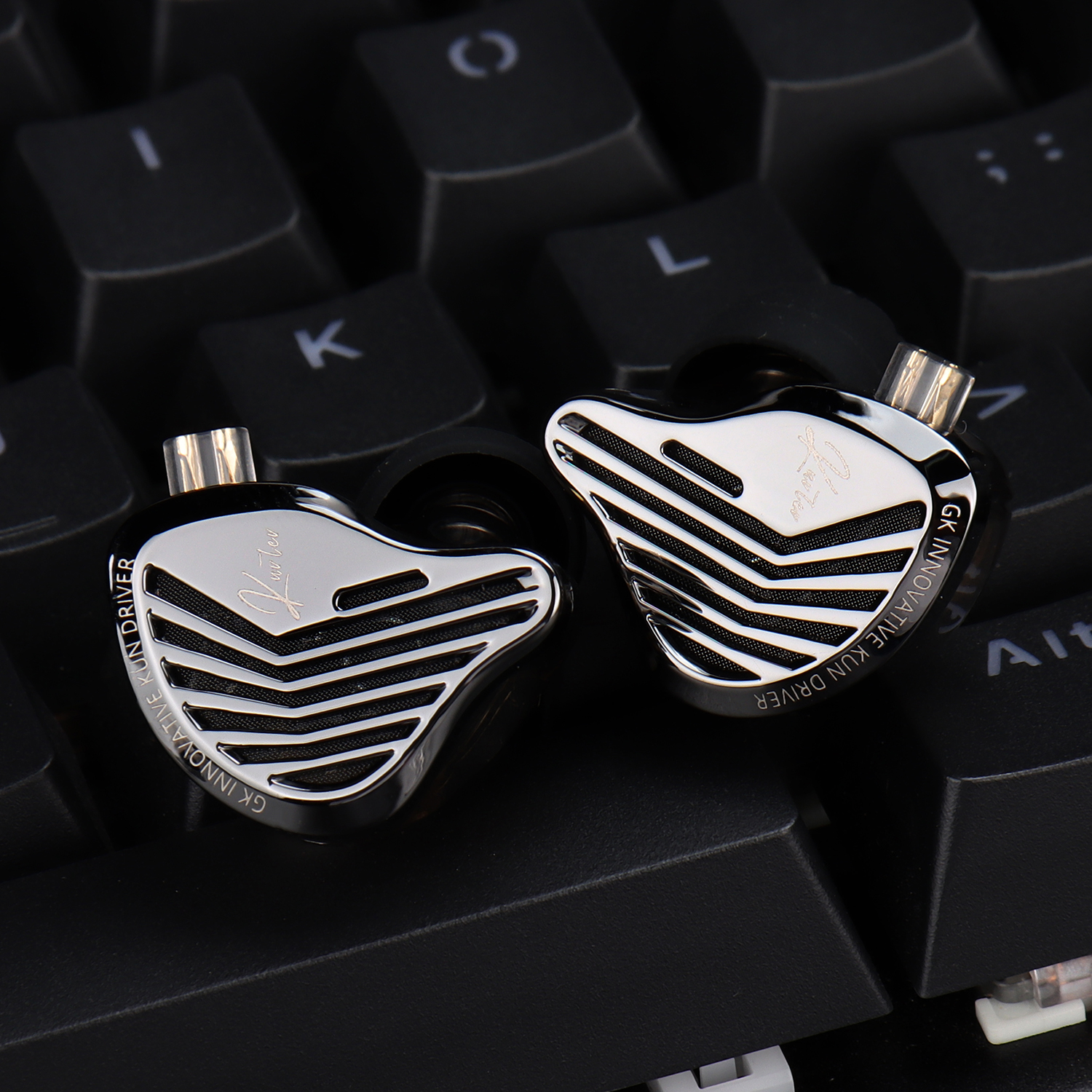GK KUNTEN HiFi Bedrade Koptelefoon Zware Bas 3.5mm Type-C Dual Zilveren Kabel In-Ear Oordopjes met Microfoon voor Gaming Muziek PK KZ