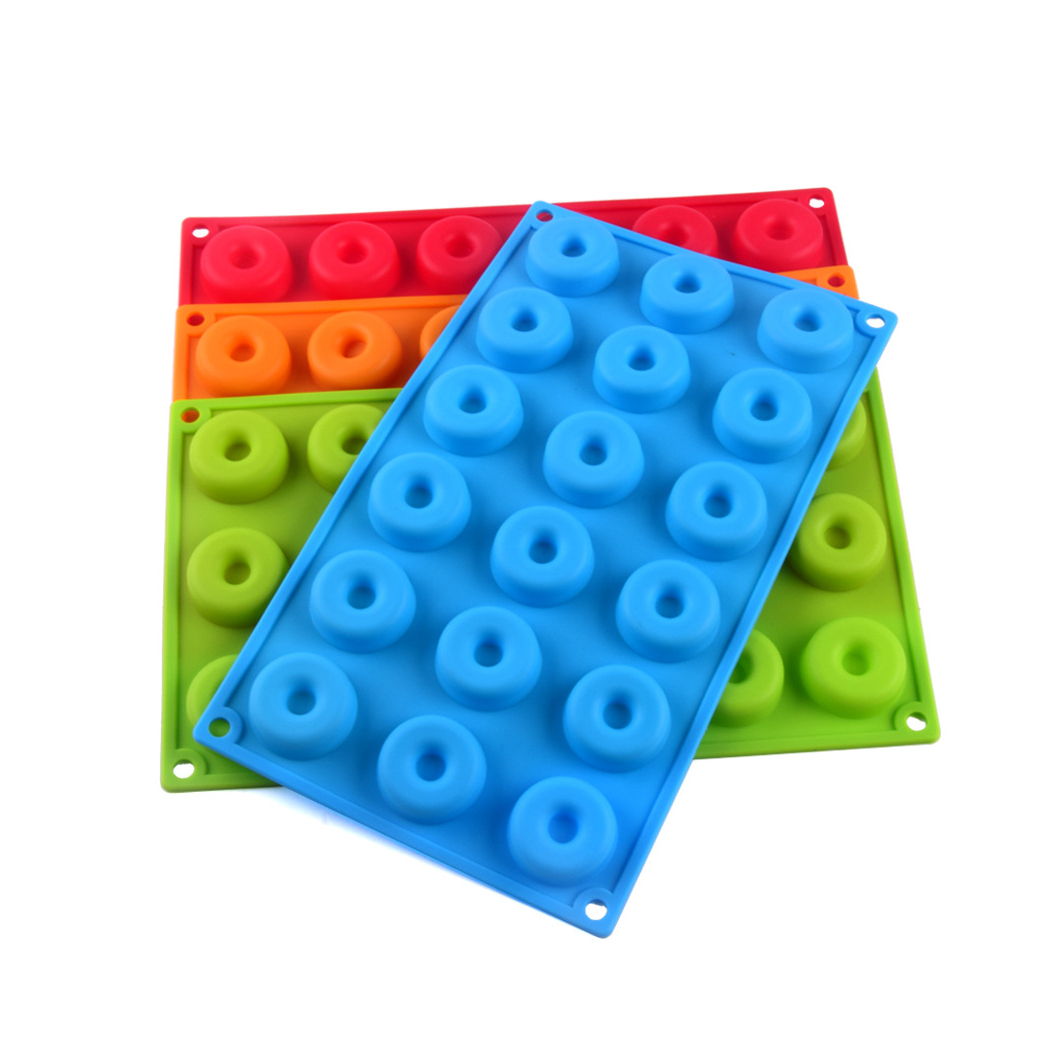 Stampo In Silicone Per Sapone E Torte – 8 Formelle 3D A Forma Di Ovale – Flessibile E Riutilizzabile – Ideale Per Hobby Creativi
