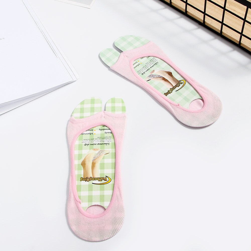 Summer Open Toe Socks 1 Pair Women Cotton Antiskid Invisible Liner No Show Peds Low Cut Socks For High Heel: pink
