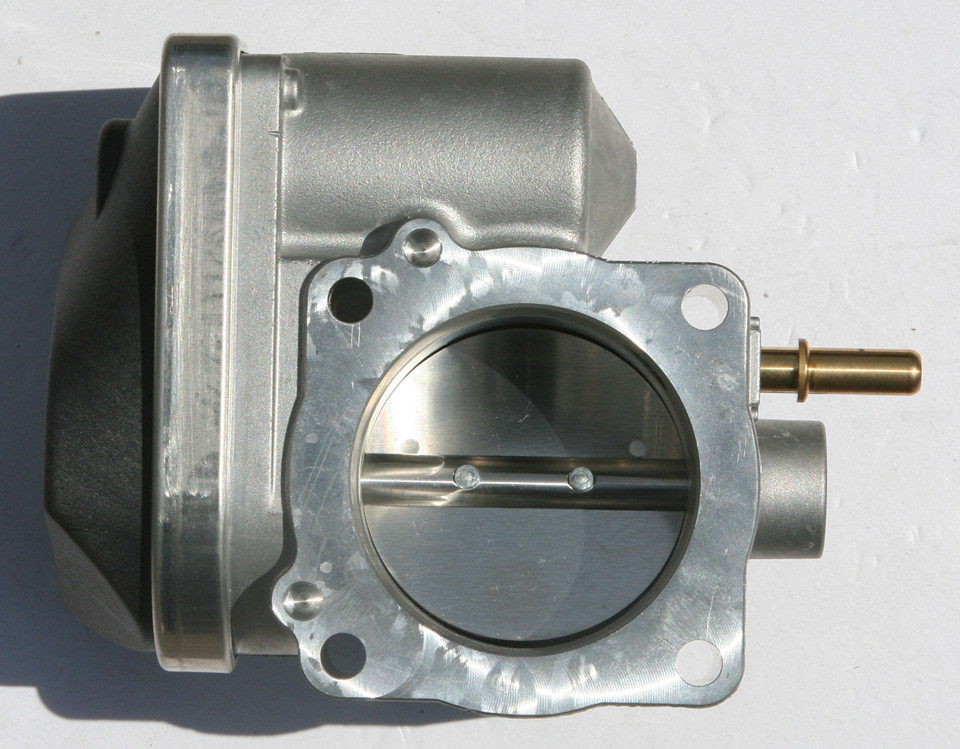 Throttle Body Assembly with Motor and TPS For Renault Clio Megane Modus Scenic OE 8200171134