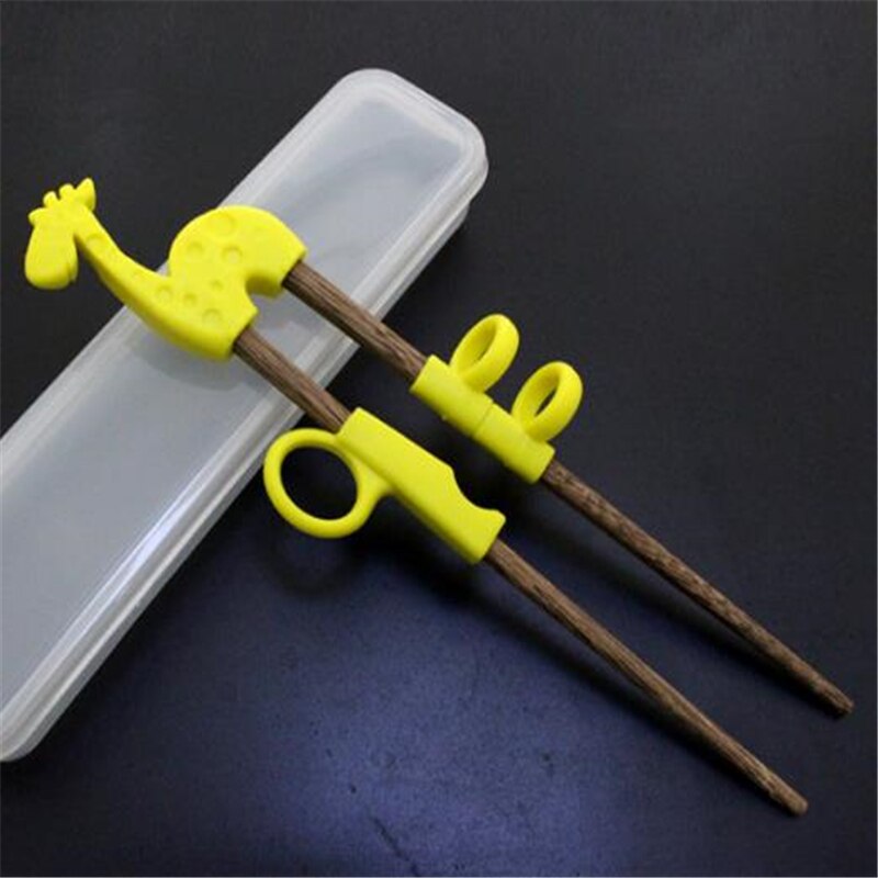 1 par de palillos chinos lindos para niños bebé madera dibujos animados aprendizaje pajilla reutilizable entrenamiento palillos Inicio Bebé Productos