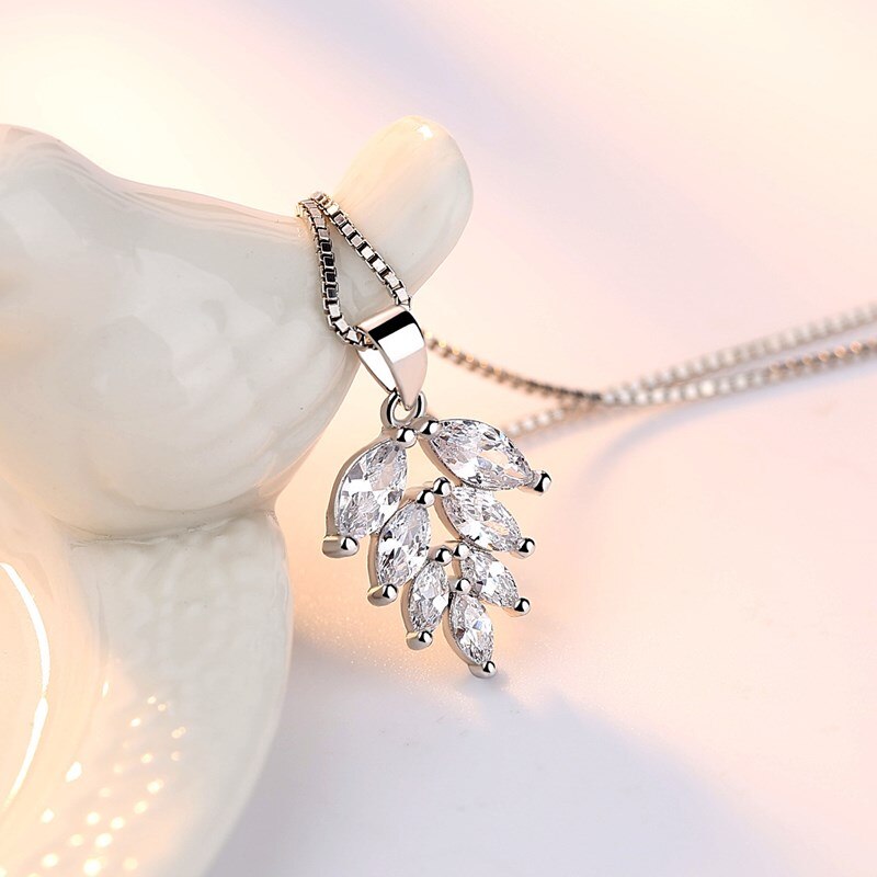 NEHZY S925 Stamp Silver Necklace Pendant Jewelry Woman Leaf Crystal Zircon Necklace Length 45CM