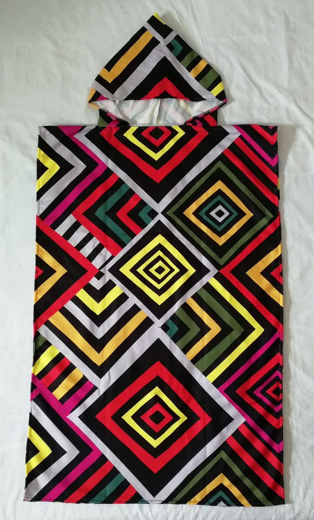, triángulos geométricos aztecas, zigzag, diamantes, copos de nieve, Poncho grande para adulto, capucha, piscina, baño, toalla de playa