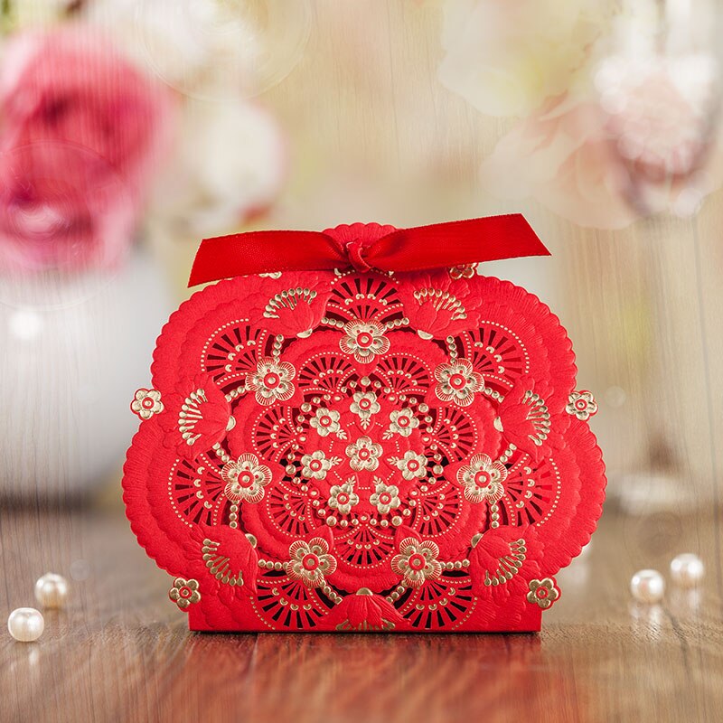 10pcs Wedding candy box Chinese style wedding candy box European-style wedding candy box with hand box hollow box