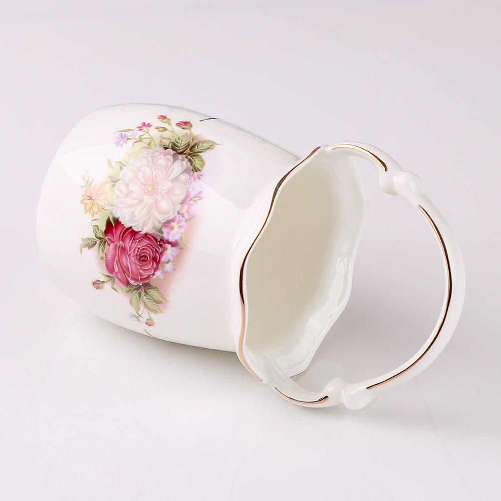 Lille blomsterkurv jinxiu knogle ske placeret en lille ske lille kurv med porcelæn service