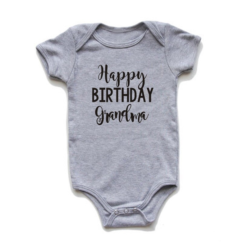 Gefeliciteerd oma baby jongens meisjes unisex bodysuits katoen korte mouwen schattige baby feest rompertjes rompertjes kleding: Grijs / 12-18m