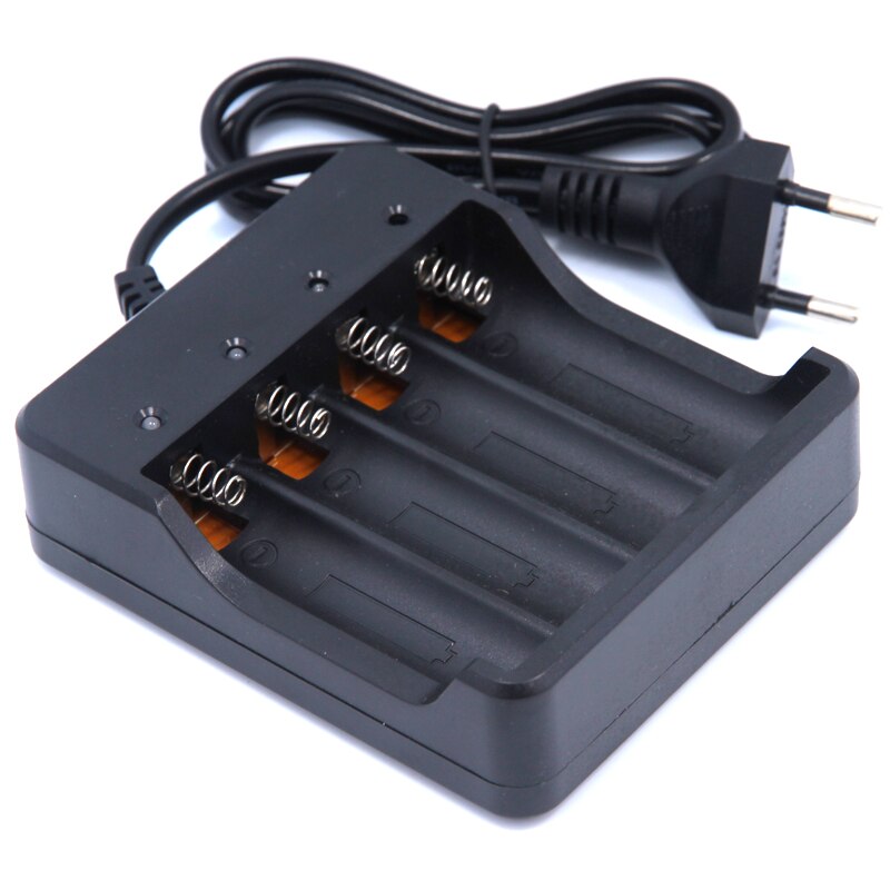 EU US plug 4 Slots Intelligent Battery Charger with short circuit protection For 4 X 18650 lithium-ion rechargeable battery