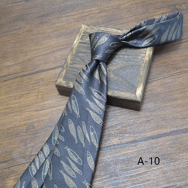Nueva corbata clásica de poliéster de 8cm para hombre, corbata Retro de negocios con flores Jacquard, patrón de pescado, corbata marrón y negra, accesorios para de boda: YELLOW