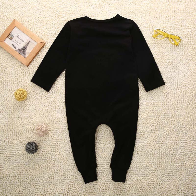 Actieve Casual Peuter Baby Jongen Katoen Lange Mouw O-hals Bedekt Knop Brief Zwart Romper Jumpsuit Outfit Herfst 0-24 M