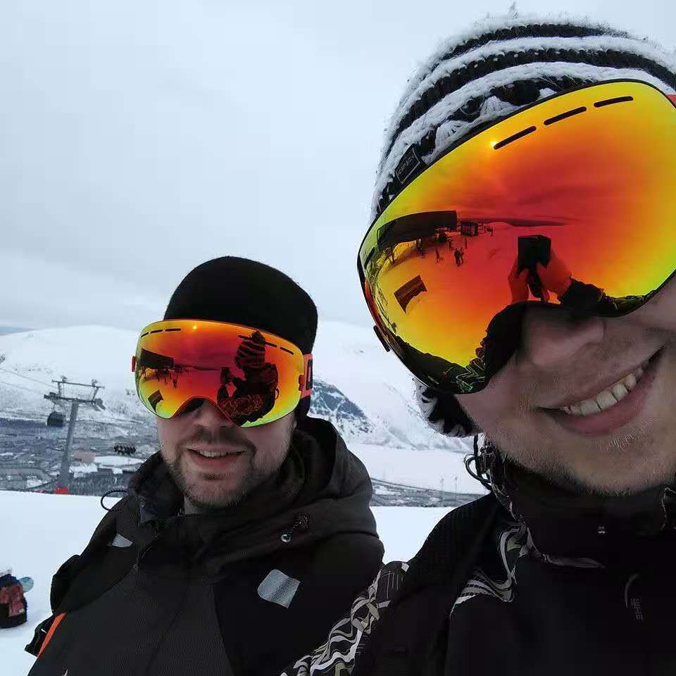 Winter Ski Goggles Unisex Snowboard Goggles Gear Skiën Sport Volwassen Eyewear Anti-Fog Uv Lens Abs Ski Mask Outdoor sport