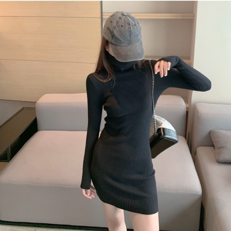 Häkeln gestrickte Kleidung 2024 weibliches Kleid schwarz extrem Mini sexy gewagte kurze feste Damen kleider Roll kragen elegante Party