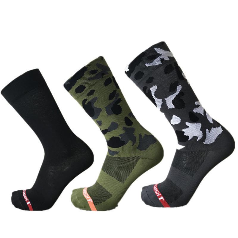 SKY KNIGHT Sports Bike Socks Olive Green Camouflage Outdoor Riding Cycling Socks Unisex Running Socks Equitment