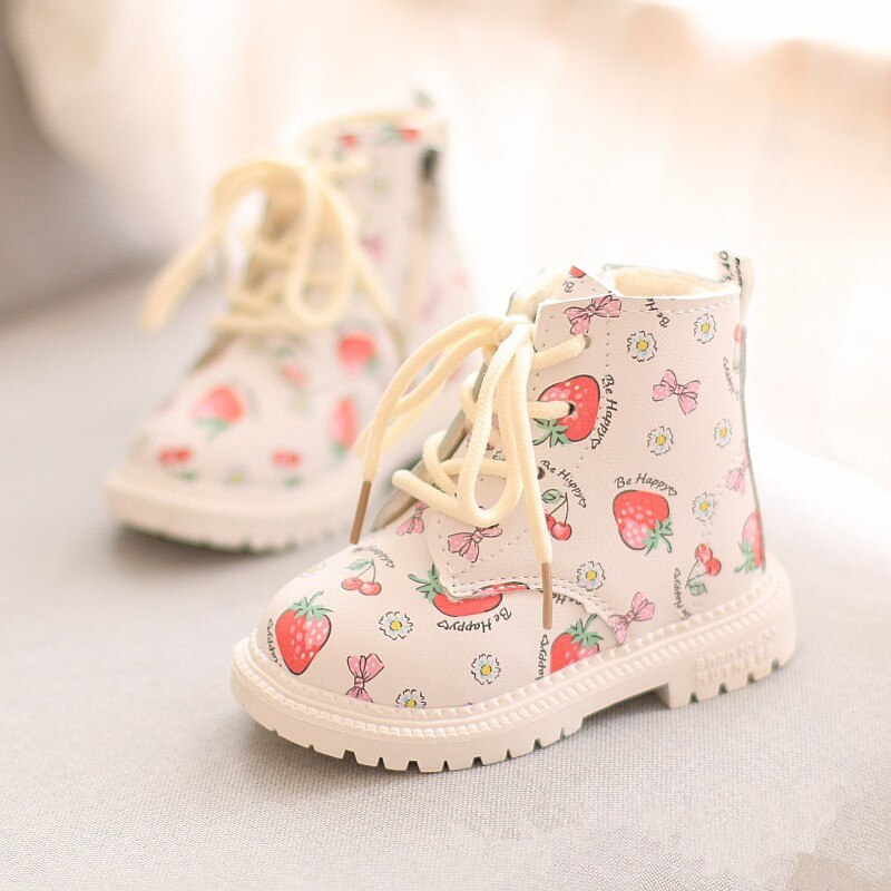 2020 di inverno Nuove Ragazze casuale martino Stivali per Bambini per Bambini Scarpe di Velluto Brevi Caricamenti Del Sistema di Cuoio dell'unità di elaborazione Carino Fragola