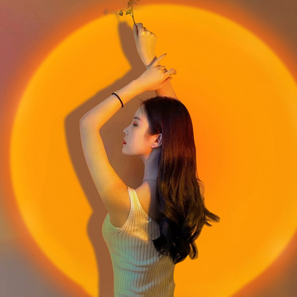 Lampada per proiettore al tramonto affascinante atmosfera RGB luce Home Coffee Shop sfondo decorazione murale telecomando lampade al tramonto