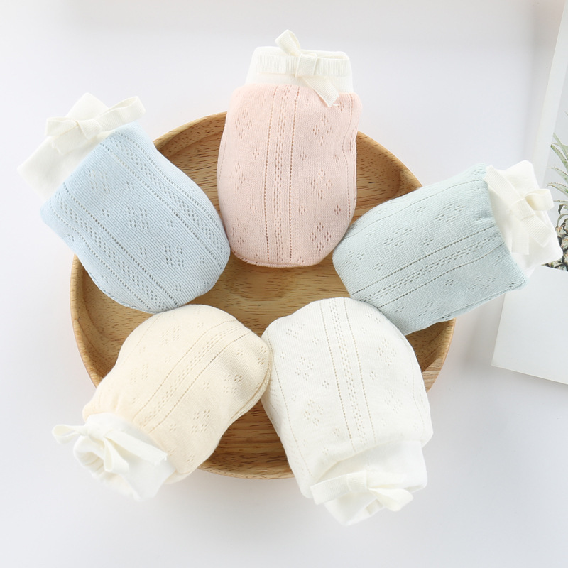 1 par 100%  bomuldshandsker mod ridser babyvanter nyfødt spædbarn handske beskyttelse ansigt holde fingeren varm efterår vinter