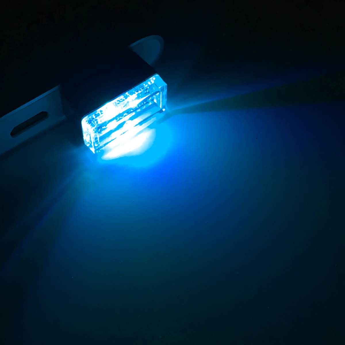 Luz LED de ambiente USB para coche, Mini lámpara LED romántica, estilo Interior de coche, luz ambiental decorativa, Universal, blanco, rojo y azul: 8000 K blanco azul