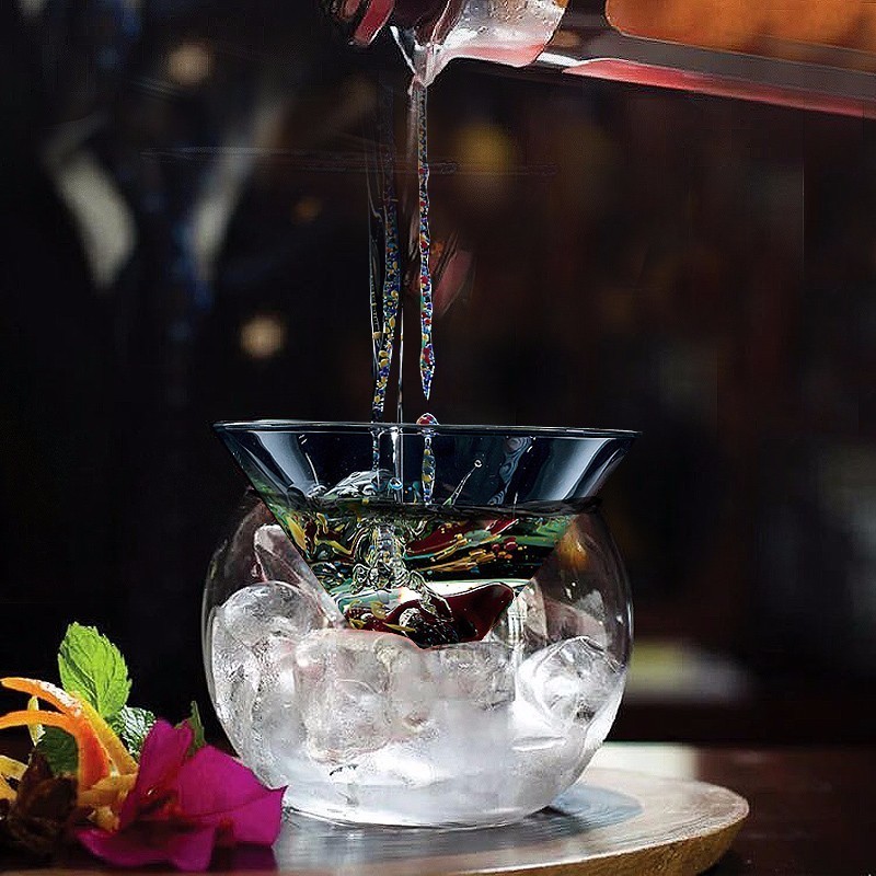 Særegen molekylær mixologi iscocktail krystallglass bar salong fest martini drikkekjegle sfærisk vinkoppsett verre