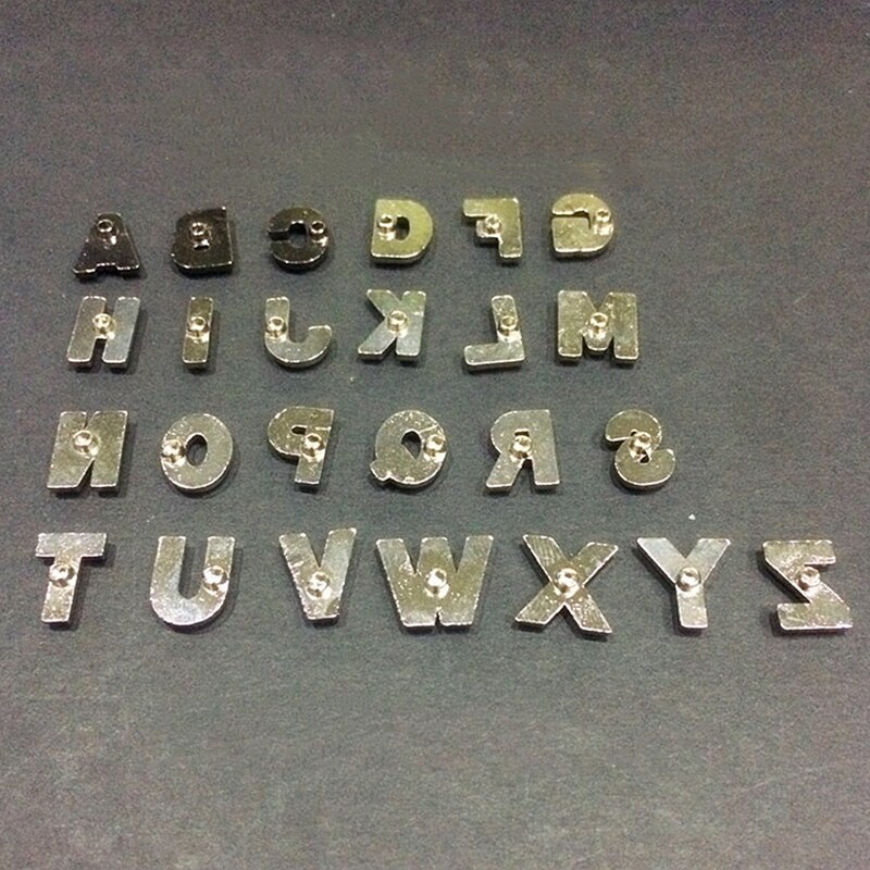 Allory strass buchstaben A-Z bekleidungs niet mit kappe Zucht für tasche, Hütte, leder, Jeans, chocker dekoration diy handwerk zubehör