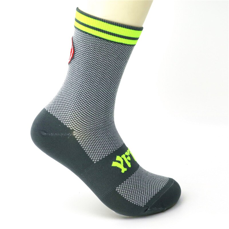 20 Pairs Sports Socks - Knee-High Breathable Running Cycling Football Basketball Climbing