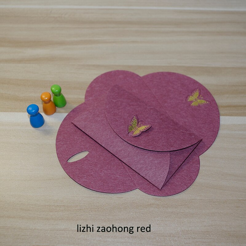 100 pçs/lote 10x6 cm 250gsm embrassed Bonito de ouro Borboleta Clasp Envelopes/Convite da Festa de casamento, coisas Vip cartões, Namecards: lizhi zhaohong color