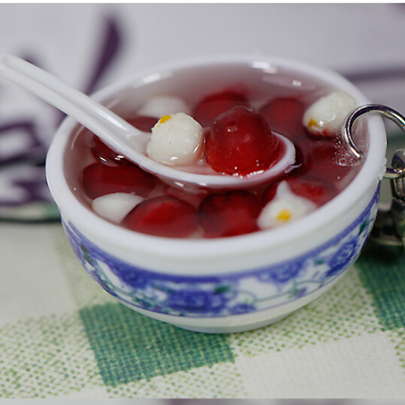 Comida de simulação encantos macarrão chaveiro chinês azul e branco porcelana comida tigela mini telefone celular cinta pingente