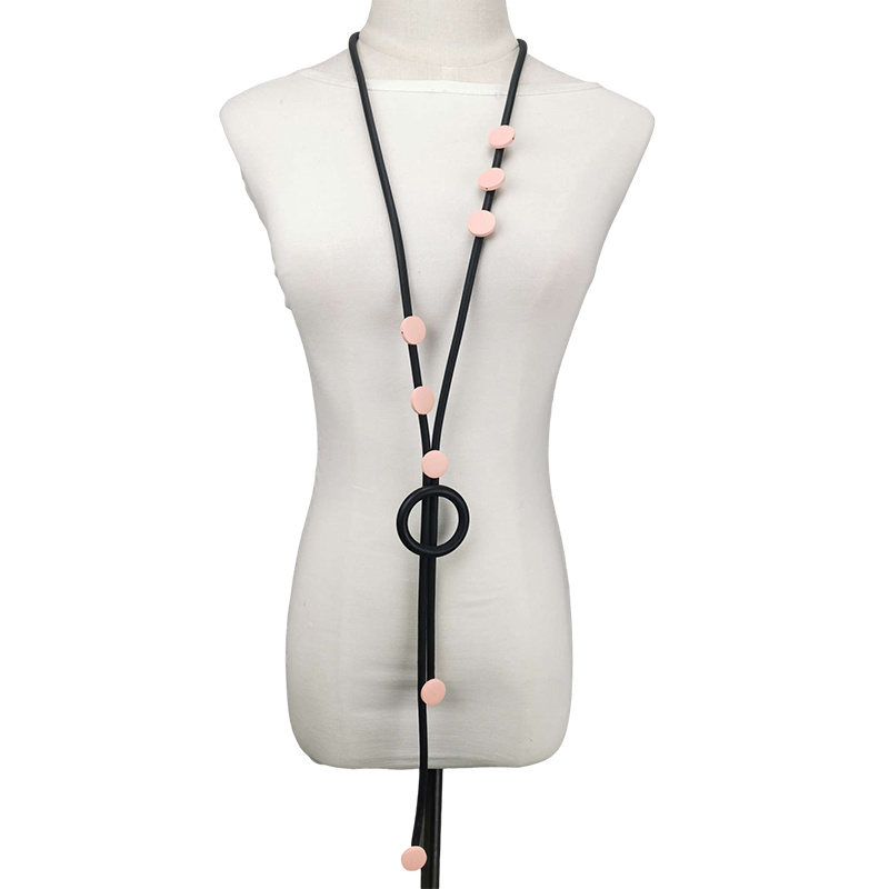 Damesmode Boheemse lange ketting Sieraden Luxe Rubberen sieraden Ketting Kostuum Feestaccessoires Hanger Kettingen: Rhodium Plated