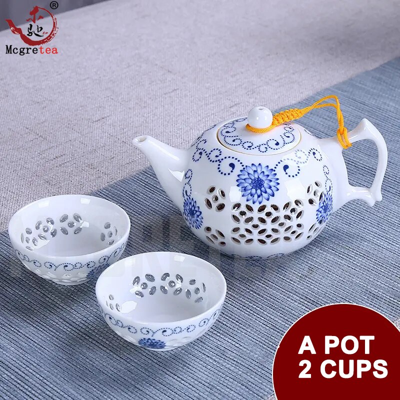 tea sets blue-and-white exquisite ceramic teapot kettles tea cup porcelain chinese kung fu tea set drinkware 1 Pot 2 Cup: image color 2