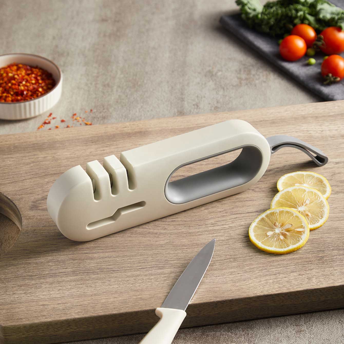 1 draagbare multifunctionele messenslijper - met een handig en een veilig ergonomisch handvat, met een antislipbasis