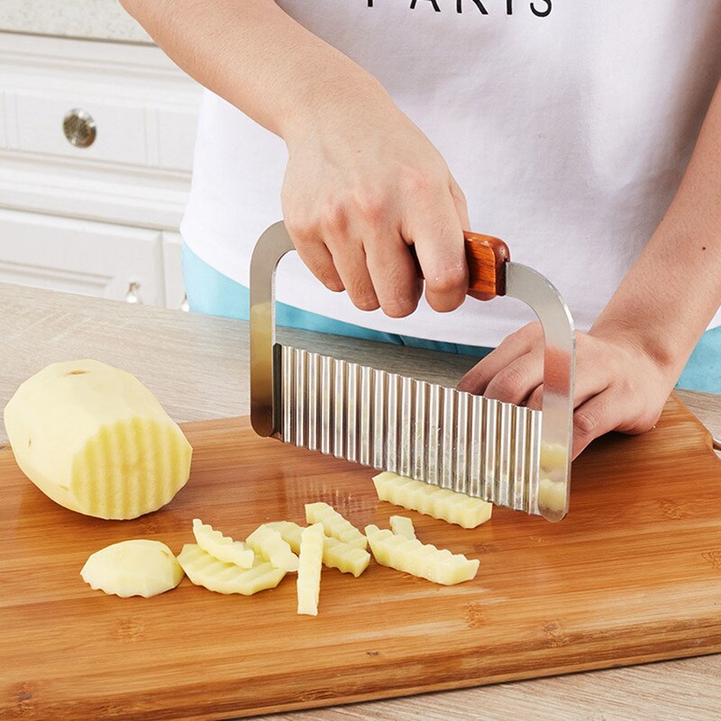 Aardappel Golvend Crinkle Hakmes Groente Franse Fry Cutter Houten Handvat Steel Blade Slicer Keuken Snijgereedschap Gadgets