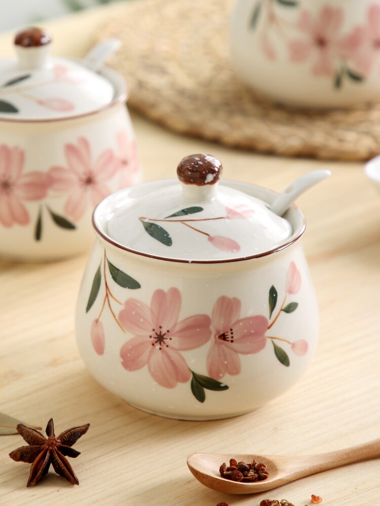 Stile giapponese di Ceramica di saldi Zucchero Pepe Miele Barattolo di Spezie shaker Condimento Accessori Da Cucina Scatola di Stoccaggio Spezia Vasetti di Bottiglia Cremagliera