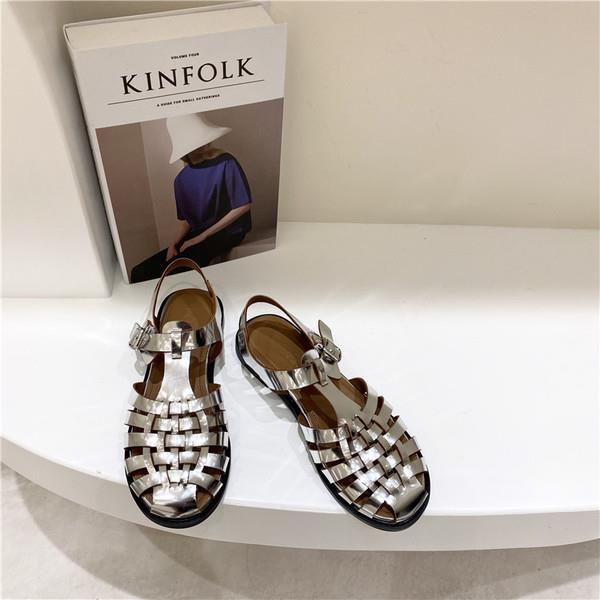 Damesko sandaler sommer kvinde dame hæle sko åndbart jakkesæt kvindelig beige luksus dame flad guld lav: 2 / 35