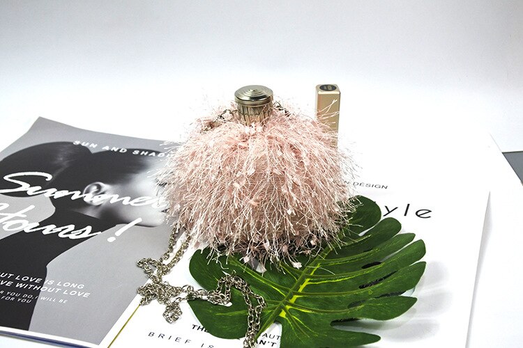 Mini Small Bag Women&#39;s Tide Hip Flask Bag Hair Wool Tassel Messenger Bag Round Bag Shoulder Bucket Bag: Pink