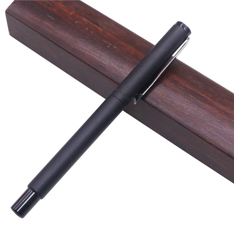 2 pcs 0.5 mm Fountain pen Promotions Birthday Student Stationery Office Writing pen Calligraphy practice brand pen: matte black rod