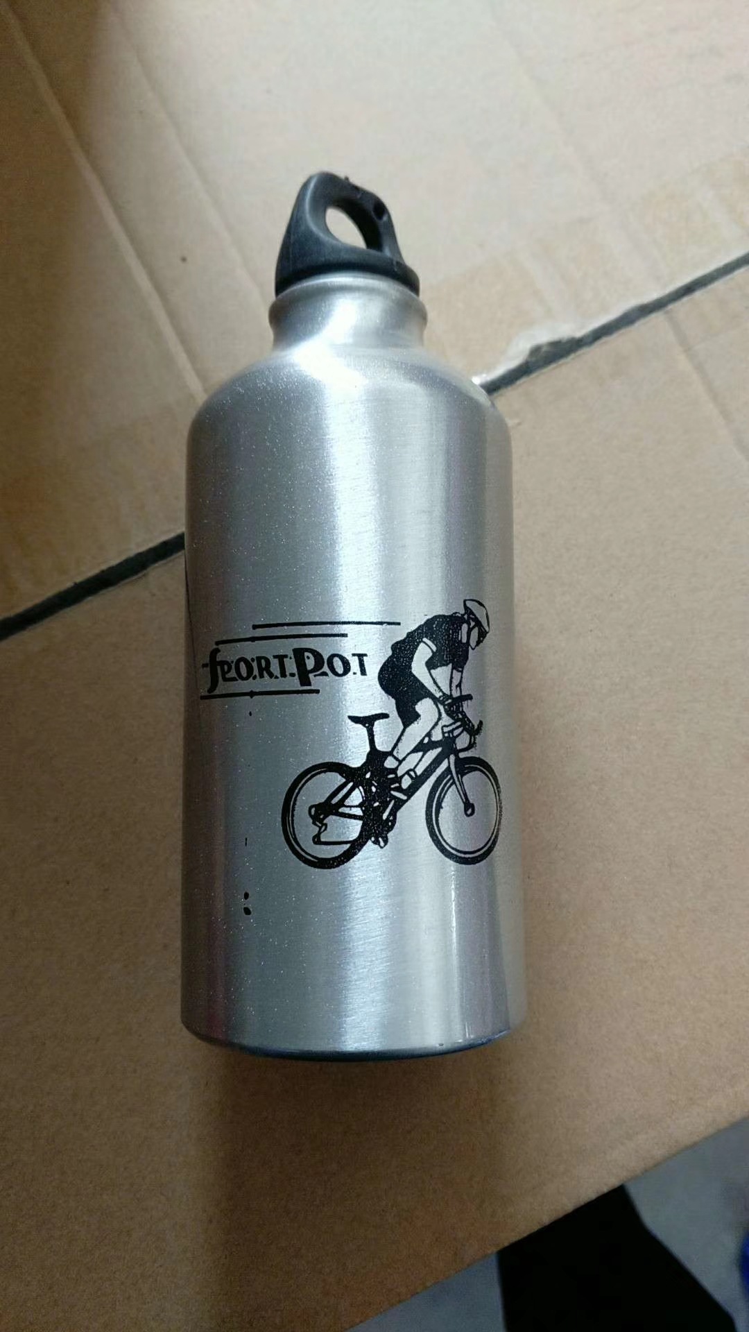 Fietsketel aluminiumlegering waterkoker sportketel bakverf fietsketel mountainbike 500ml vijf kleuren