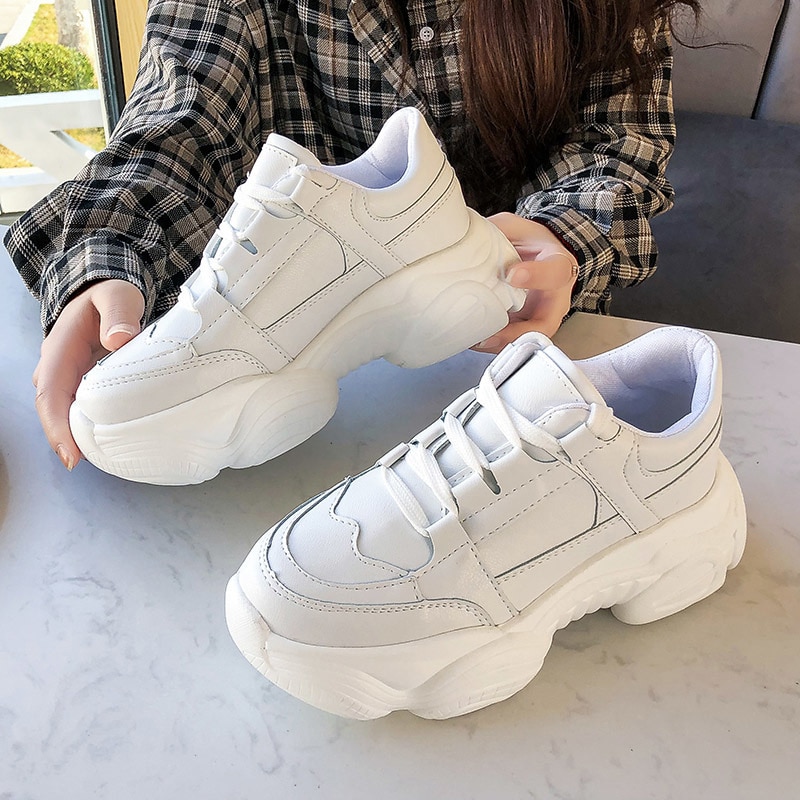 Kvinder hvide sneakers platform chunky sko dame kurv kvindelige sneakers læder snøre afslappet sko kvinde