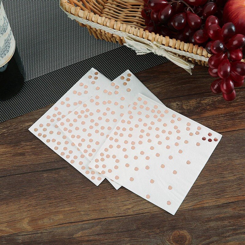 Cocktail-paperilautasliinat, jotka on leimattu ruusukulta-foliolla pilkkuvalkoinen paperilautasliina, jota käytetään laajasti baareissa, kahviloissa, juhlissa