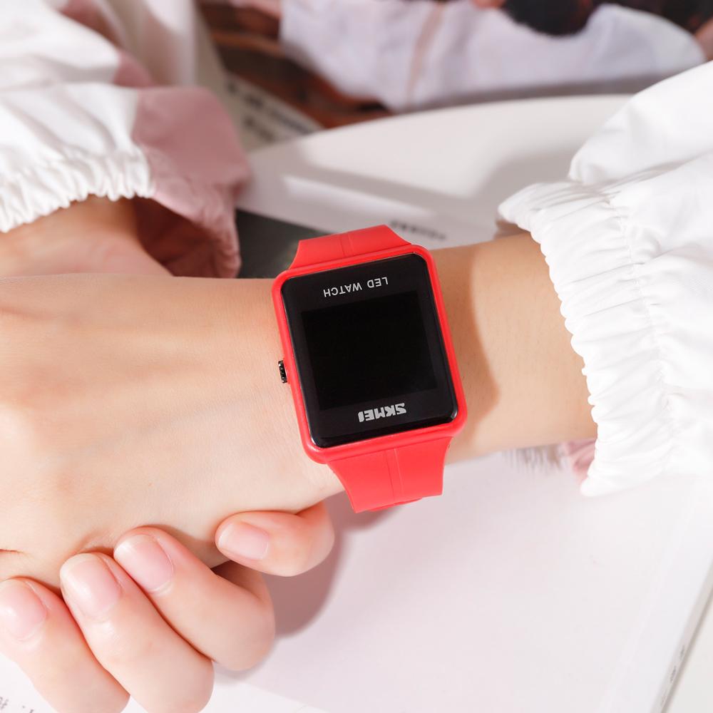 Skmei led digitaal herenhorloge grote wijzerplaat simply sport heren pu polshorloge datum waterdicht vierkant elektronisch horloge dames heren 1541